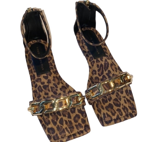 Good American sandals leopard ankle strap oversized chain 5.5 NEW
Brand new - Picture 8 of 8